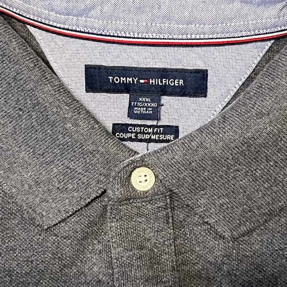 Tommy Hilfiger Shirt - Picture 2 of 5